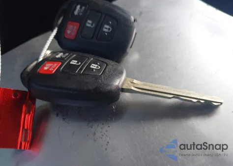 2013 Toyota Camry Se z USA, uszkodzony, nr VIN 4T1BF1FK5DU245859